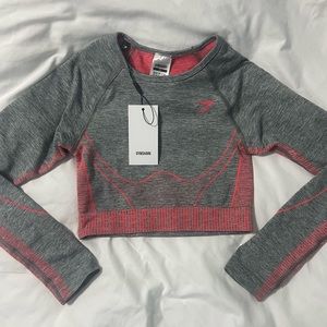 NWT! Gymshark gray and pink crop top